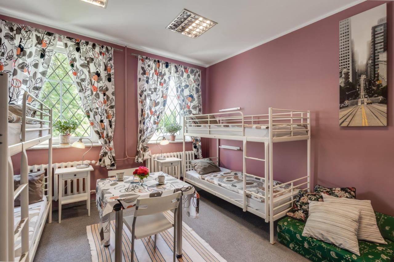 Kamienica Hostel ปวอตสก์ ภายนอก รูปภาพ