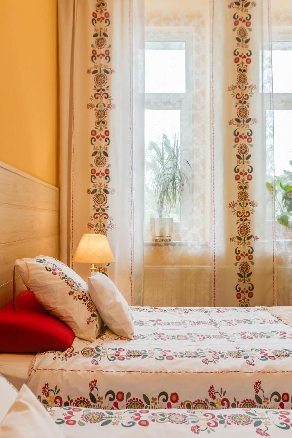 Kamienica Hostel ปวอตสก์ ภายนอก รูปภาพ